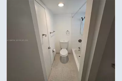 9461 Evergreen Pl #305, Davie, FL 33324 - Photo 12