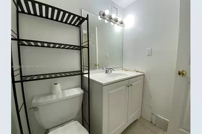 4550 NW 9th St #215E, Miami, FL 33126 - Photo 14