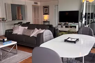 1915 Brickell Ave, Miami, FL 33129 - Photo 10