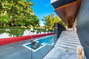 1606 S Bayshore Dr, Miami, FL 33133 - Photo 2