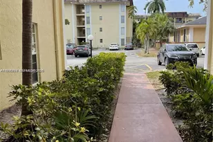 12035 NE 2nd Ave, North Miami, FL 33161 - Photo 24