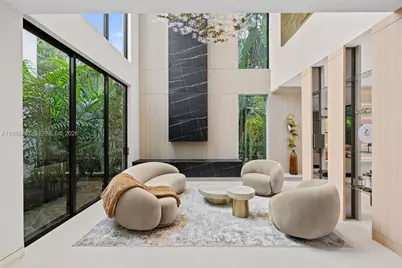4534 Sheridan Ave, Miami Beach, FL 33140 - Photo 4