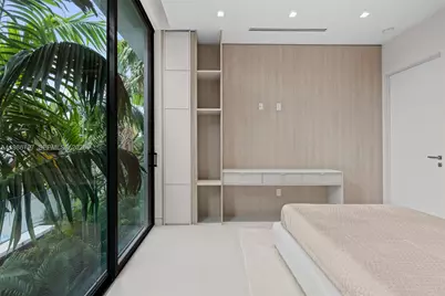 4534 Sheridan Ave, Miami Beach, FL 33140 - Photo 32