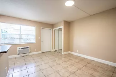 715 NE 6th St #2, Fort Lauderdale, FL 33304 - Photo 6