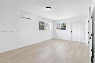 1061 NW 87th St, Miami, FL 33150 - Photo 36