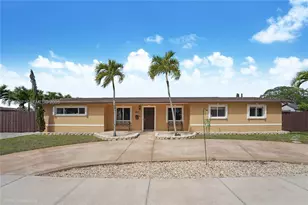 7921 NW 178th St, Hialeah, FL 33015 - Photo 1