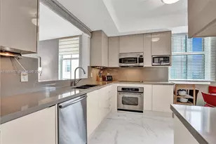 3340 NE 190th St, Aventura, FL 33180 - Photo 6