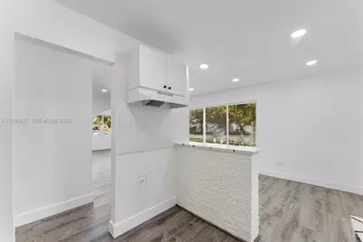 550 NW 17th St, Pompano Beach, FL 33060 - Photo 6
