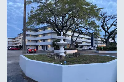443 NE 195th St #436, Miami, FL 33179 - Photo 1