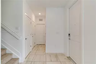 230 SW 170th Ave, Pembroke Pines, FL 33027 - Photo 20