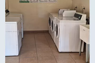 17600 NW 68th Ave #B4009, Hialeah, FL 33015 - Photo 10