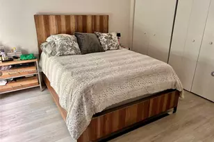 2561 NE 193rd St, Miami, FL 33180 - Photo 6