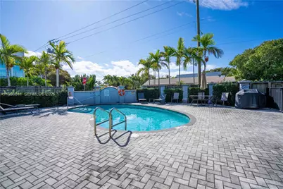 715 NE 6th St #5C, Fort Lauderdale, FL 33304 - Photo 12