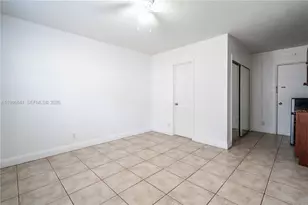715 NE 6th St, Fort Lauderdale, FL 33304 - Photo 10