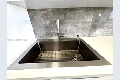 16850 S Glades Dr #8C, North Miami Beach, FL 33162 - Photo 4