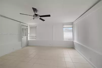 125 NW 121st St, North Miami, FL 33168 - Photo 10