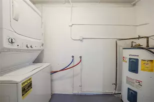 125 NW 121st St, North Miami, FL 33168 - Photo 18