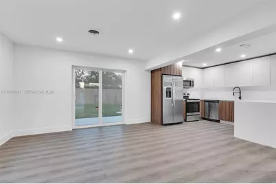 3180 NE 10th Ter, Pompano Beach, FL 33064 - Photo 10