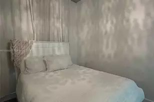 2001 Biscayne Blvd, Miami, FL 33137 - Photo 18