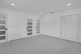 8850 NE 4th Ave, El Portal, FL 33138 - Photo 12