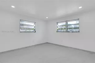 8850 NE 4th Ave, El Portal, FL 33138 - Photo 10