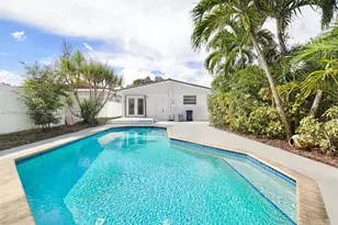 8850 NE 4th Ave, El Portal, FL 33138 - Photo 2
