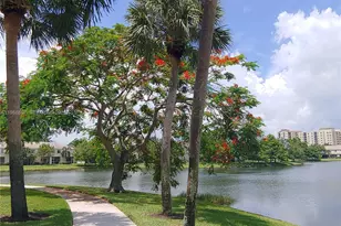 5071 Palmbrooke Cir, West Palm Beach, FL 33417 - Photo 22