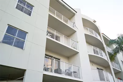 8240 SW 210th St #207, Cutler Bay, FL 33189 - Photo 4