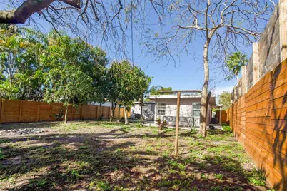 1632 NW 6th Ave, Fort Lauderdale, FL 33311 - Photo 22