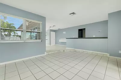 10532 SW 21st Ln, Miami, FL 33165 - Photo 10