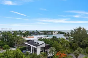 610 Harbor Cir, Key Biscayne, FL 33149 - Photo 2