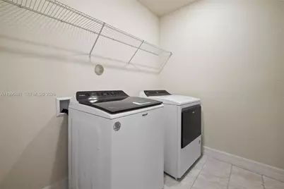 3125 Buttonwood Ct, Lauderdale Lakes, FL 33311 - Photo 22