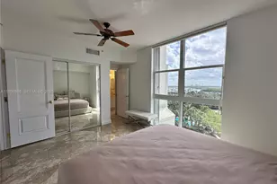 6051 N Ocean Dr, Hollywood, FL 33019 - Photo 14