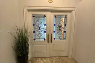 6051 N Ocean Dr, Hollywood, FL 33019 - Photo 4