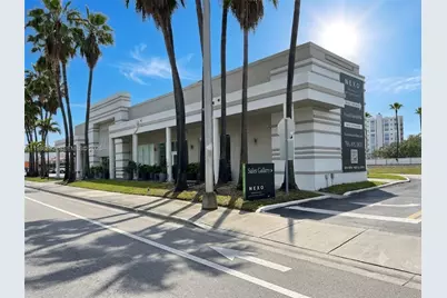 13750 Biscayne Blvd, North Miami Beach, FL 33181 - Photo 2