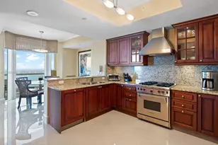 17875 Collins Ave, Sunny Isles Beach, FL 33160 - Photo 12