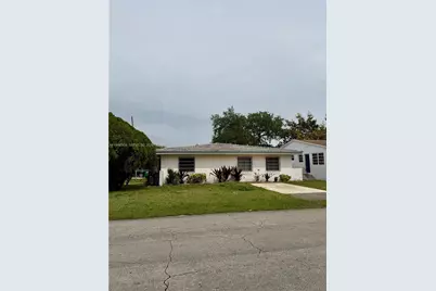 11201 NE 3rd Ave, Miami, FL 33161 - Photo 1