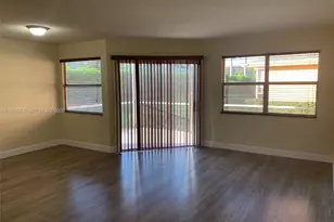 2601 SE 19th Ct, Homestead, FL 33035 - Photo 4