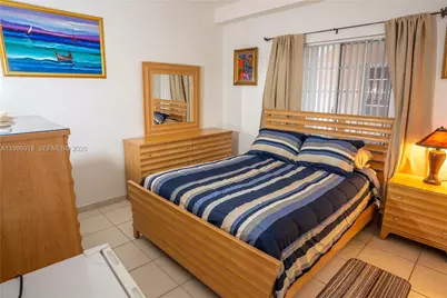 17425 NW 75th Pl #101, Hialeah, FL 33015 - Photo 24