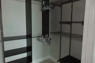 60 SW 13th St, Miami, FL 33130 - Photo 8