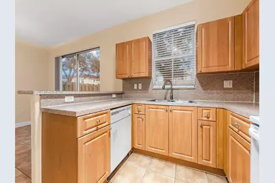 2463 SE 15th Ct, Homestead, FL 33035 - Photo 2