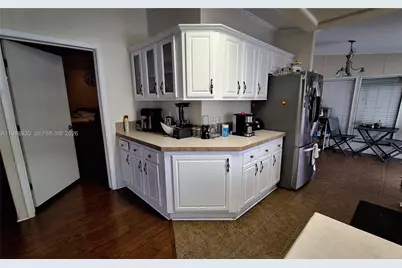 3240 SW 50  Ter, Davie, FL 33314 - Photo 18