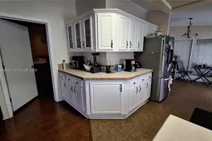 3240 SW 50th Terrace, Davie, FL 33314 - Photo 18