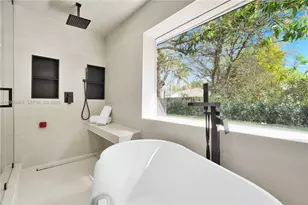 8220 SW 133rd St, Pinecrest, FL 33156 - Photo 18