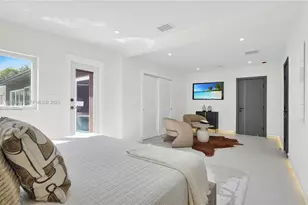 8220 SW 133rd St, Pinecrest, FL 33156 - Photo 16