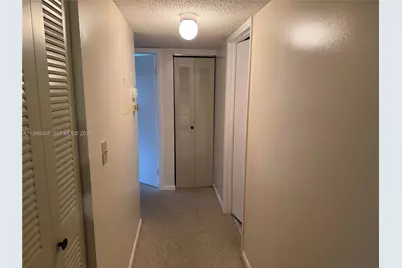 10419 E Clairmont Cir #205, Tamarac, FL 33321 - Photo 8