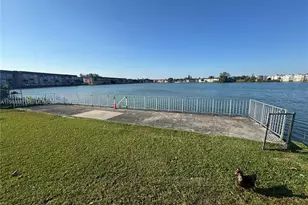 1481 NE Miami Gardens Dr, Miami, FL 33179 - Photo 36