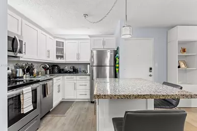 10709 W Clairmont Cir #111, Tamarac, FL 33321 - Photo 4