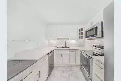 600 Three Islands Blvd #310, Hallandale Beach, FL 33009 - Photo 14