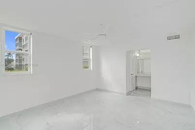 3020 Marcos Dr #S106, Aventura, FL 33160 - Photo 18